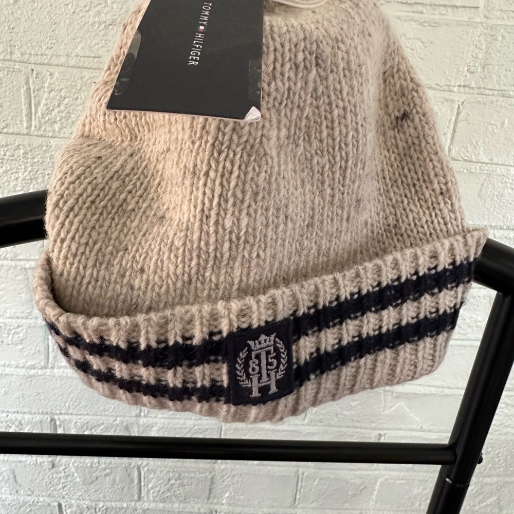 Tommy Hilfiger Cream and Black Knit Beanie